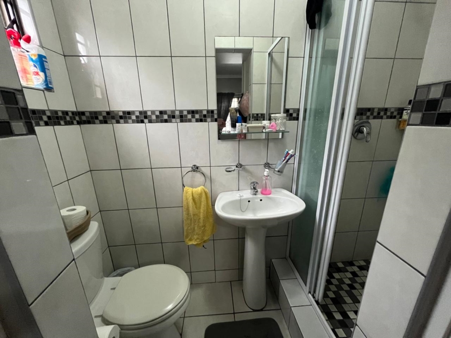 To Let 3 Bedroom Property for Rent in Turtle Creek Western Cape